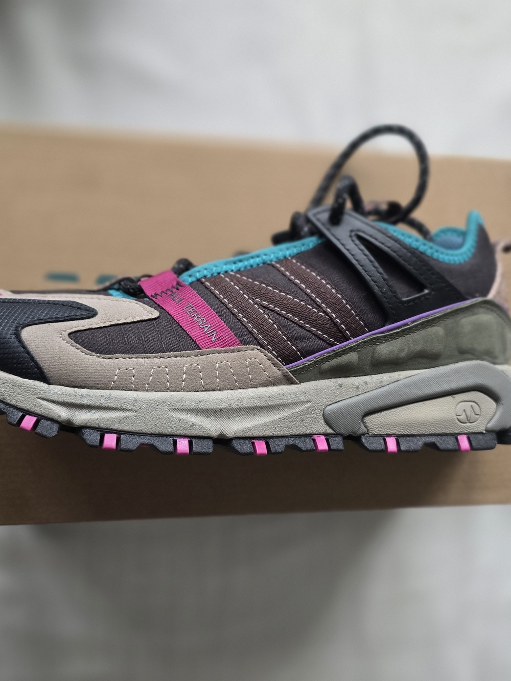 New Balance Bodega Men's Brown Sneakers with Teal & Pink Accents - Picture 3 of 7